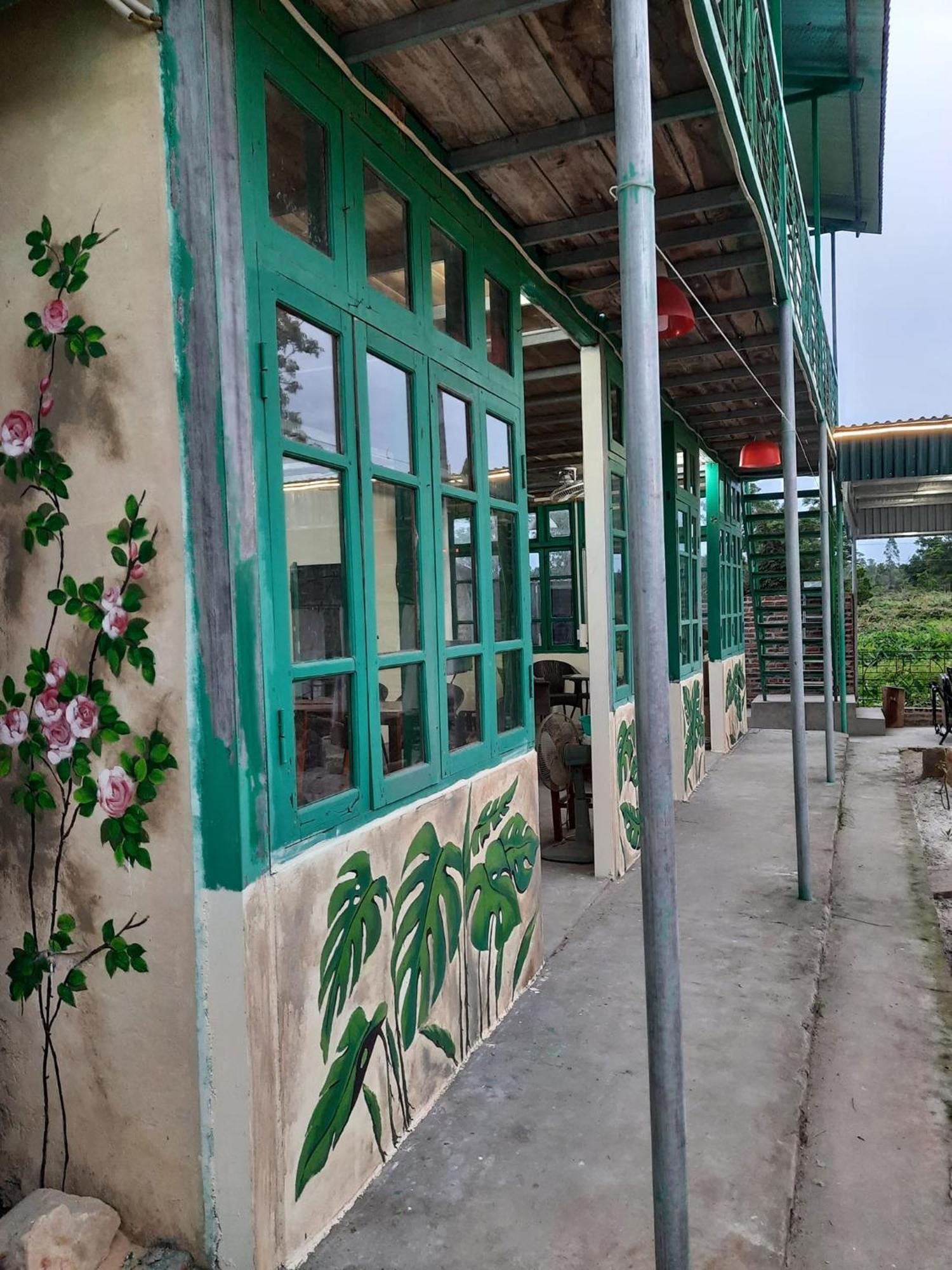 Mina Cafe & Stay Quan Lan Luaran gambar