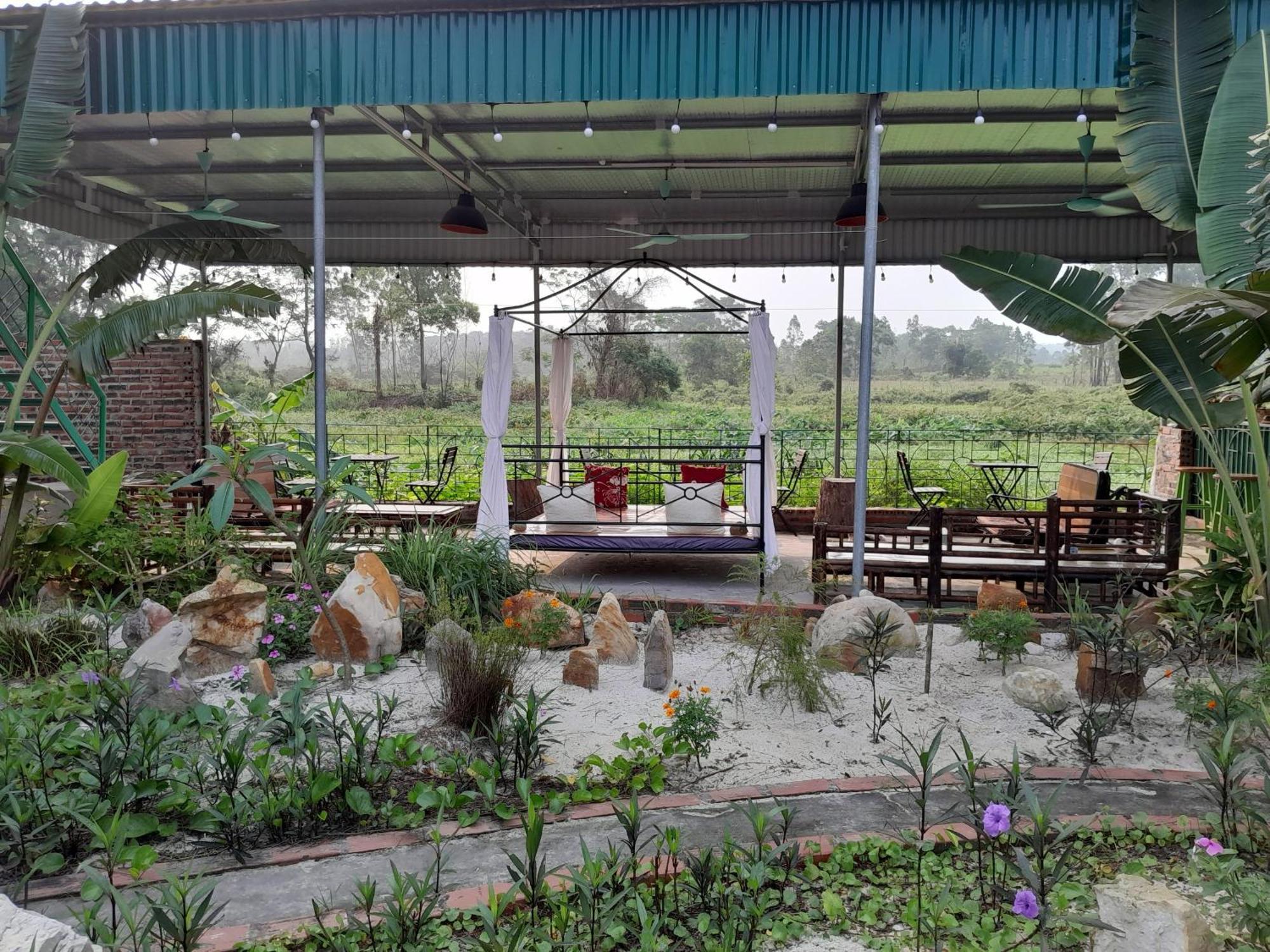 Mina Cafe & Stay Quan Lan Luaran gambar