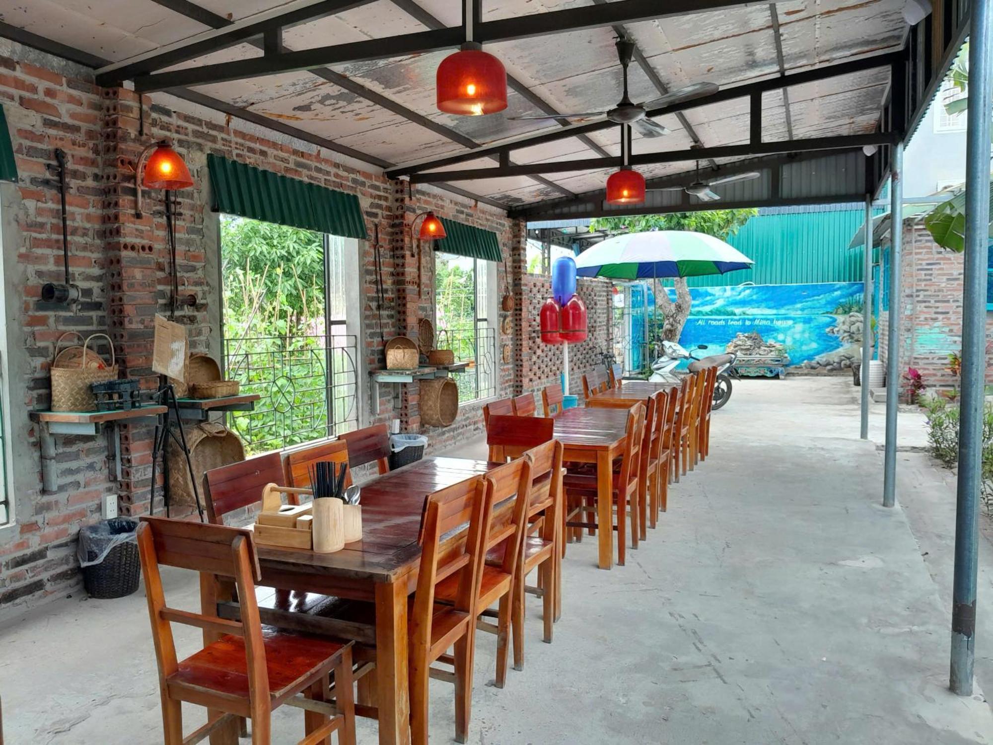 Mina Cafe & Stay Quan Lan Luaran gambar